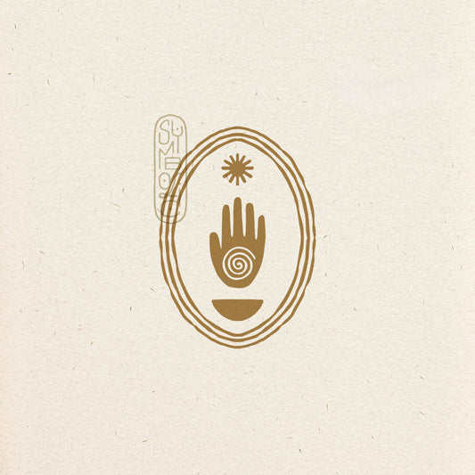 Hand met spiraal, zon en schaal - Logo